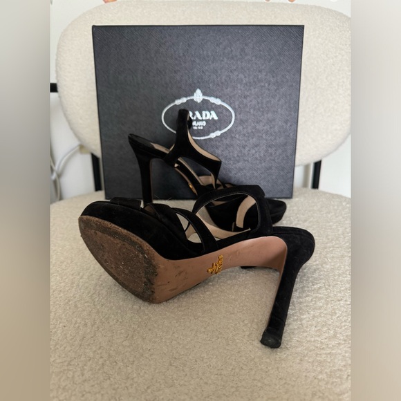 Prada black suede heels - Picture 6 of 6